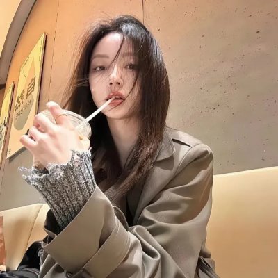水色站